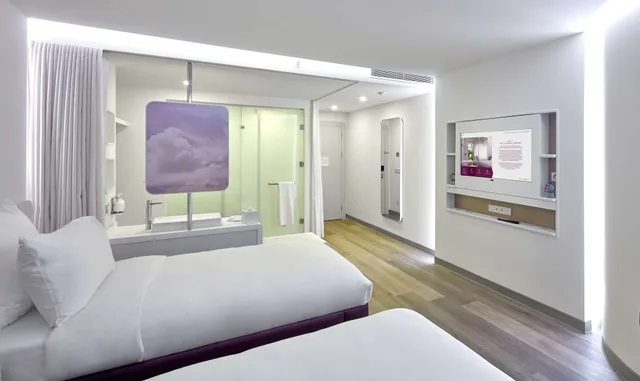 Plus, Premium, Twin Beds، YOTELAIR Istanbul Airport AIRSIDE 1/3