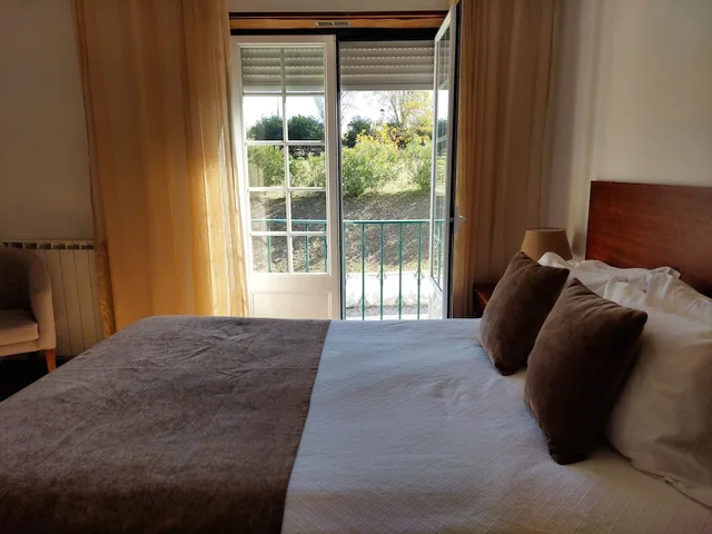 غرفة مفردة بسرير مزدوج، HOTEL LOURO 5/10