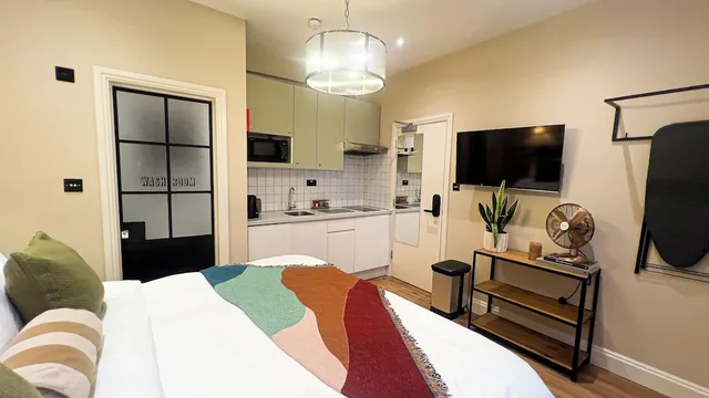 Town House, Studio, Double Bed، Lamington Apartments 2/5