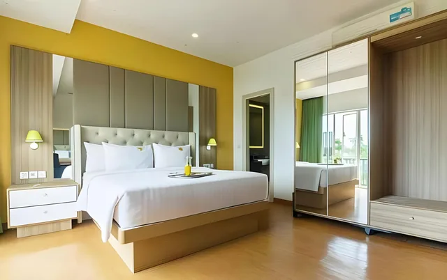 Standard, Queen Bed, MaxOneHotels.com at Resort Makassar 2/2