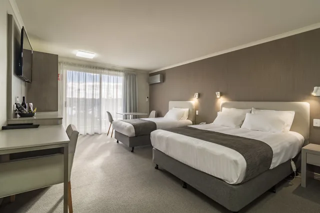 جناح بسرير كوين وسرير فردي، Argosy Motor Inn 1/6