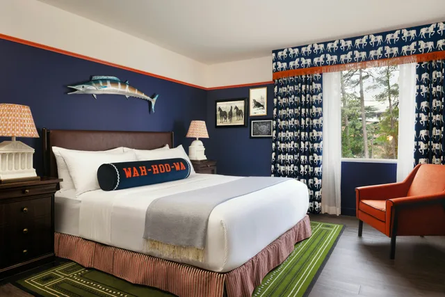 Graduate, King Bed, Accessible، Graduate by Hilton Charlottesville 2/4