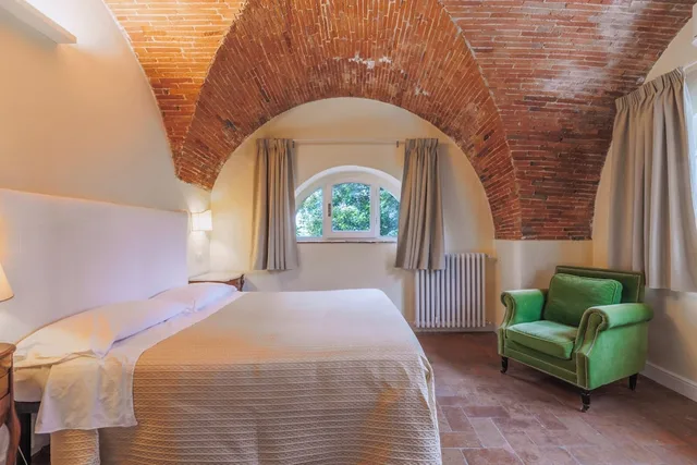 شقة حصرية بسريرين كينج بغرفتي نوم، Hotel Villa Sermolli 4/7