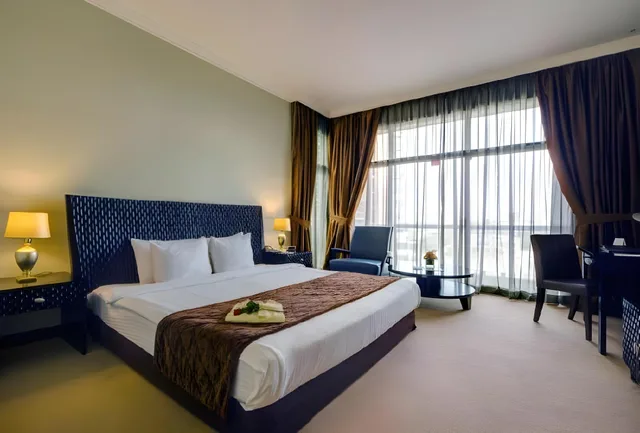 جناح بسرير كينج، Oryx Hotel 1/1