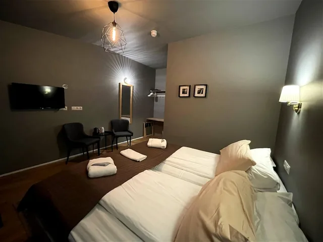غرفة بسرير كوين، Hotel Laekur 5/10