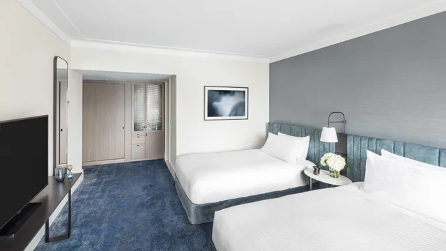 غرفة كلاسيكية بسريرين كوين بإطلالة على المدينة، Intercontinental Hotels Sydney 1/3