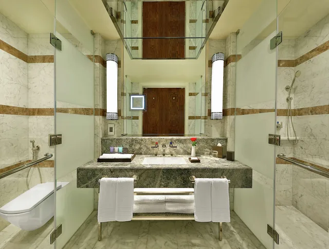 Superior, 2 Queen Beds, Partial Haram View, Kitchenette، فندق كونراد مكة(Conrad Jabal Omar Makkah) 8/10