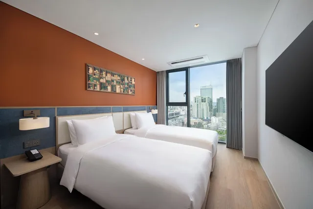 Classic, Twin Beds, Mercure Ambassador Seoul Dongdaemun 2/3