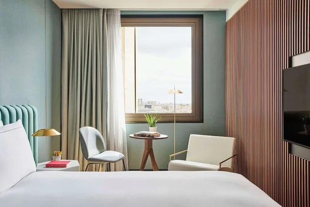 غرفة بسرير كوين، Grand Hyatt Barcelona 3/10