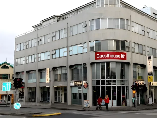غرفة بسريرين منفصلين بإطلالة على المدينة، 101 Guesthouse 1/1