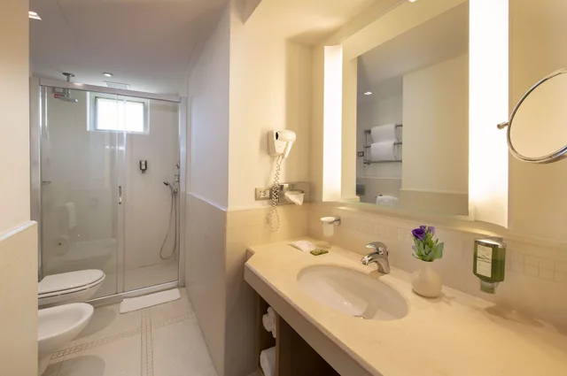 Family, 1 Double and 3 Single Beds، Vivosa Apulia Resort 4/6