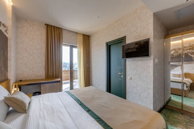 Standard, King Bed, Sole Palace 1/6