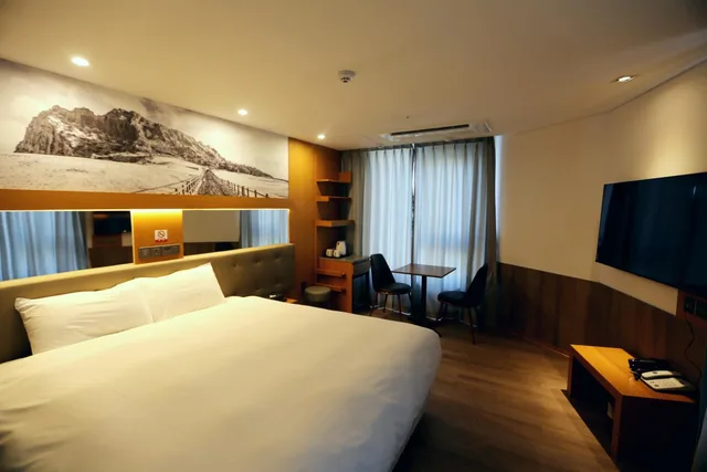 غرفة بزنس بسرير مزدوج، Asia Hotel Jeju 1/4