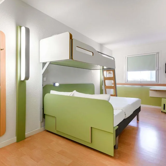غرفة بسرير مزدوج، Ibis Budget Berlin City Potsdamer Platz 8/10