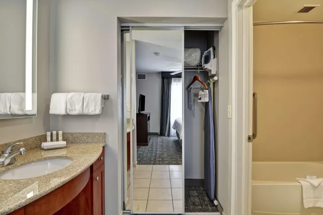 2 Bedrooms, Suite, 1 King or 2 Queen Beds, Accessible، Homewood Suites By Hilton Reno 4/4