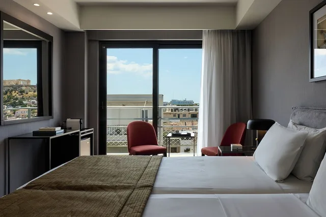 غرفة سوبيريور بإطلالة على المدينة، Astor Hotel 5/10