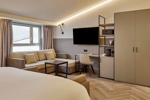 غرفة غراند ديلوكس بسرير كينج، Eurostars Andorra 4/7