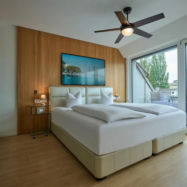 غرفة بسرير مزدوج بشرفة، Hotel Bodensee GmbH 10/10