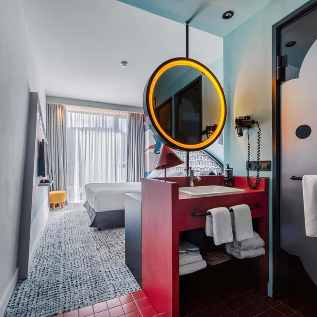 غرفة بريميوم بسرير كينج، Ibis Styles Tbilisi Center 5/5