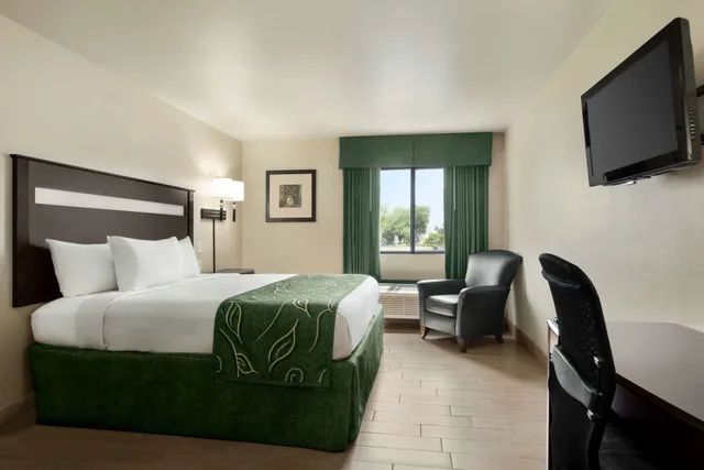 غرفة بسرير كوين، Baymont By Wyndham Glenwood 1/4