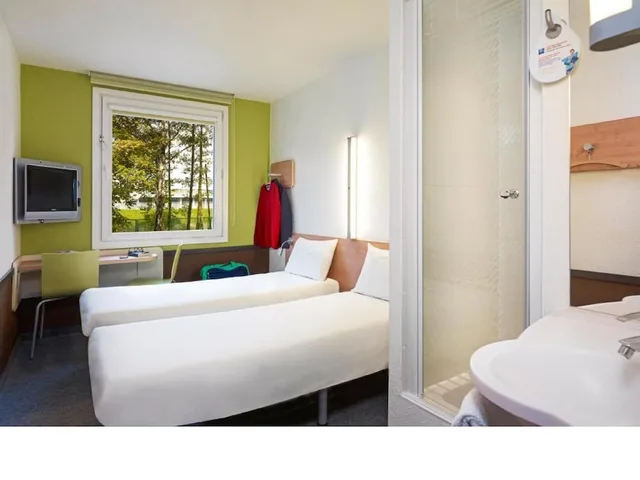 غرفة قياسية بسريرين منفصلين، ibis budget Katowice Centrum 4/7