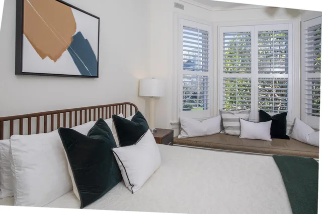 Junior Suite, King Bed, The Washington Square Inn 5/10