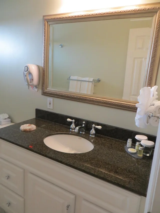 غرفة بسرير كينج، Carmel Bay View Inn 2/4