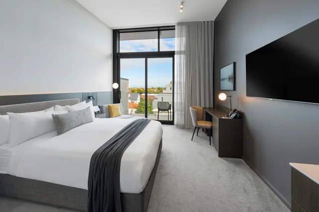 Mayfair Deluxe King، The Mayfair Hotel 1/3