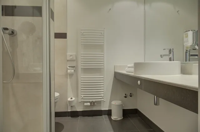 Pool, Suite، Hotel Des Nordens 2/5