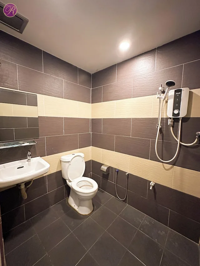 غرفة ديلوكس ثلاثية بثلاثة أسرّة، Remember Hotel Batu Pahat 4/4