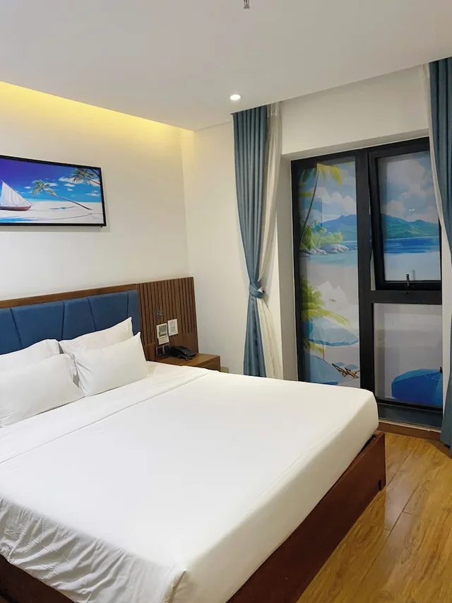 غرفة ديلوكس بسرير كينج، Ruby Star Hotel Da Nang 1/3
