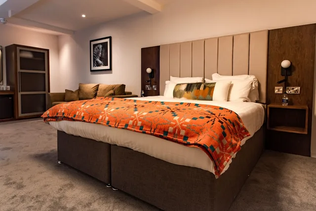 غرفة فاخرة ثلاثية بسرير كينج بغرفة نوم واحدة في الطابق الأرضي، Lace Market Hotel 3/6