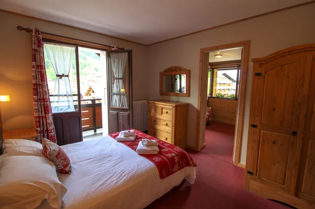 غرفة متصلة عائلية بسرير مزدوج وسريرين منفصلين، Hotel Christiania 1/4