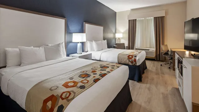 Room, 2 Queen Beds, Best Western Heritage Inn & Suites 1/3