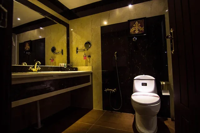 Two-Bedroom Apartment، رست نايت للشقق الفندقية - الحمرا(Rest Night Serviced Apartments - AlHamra) 6/8
