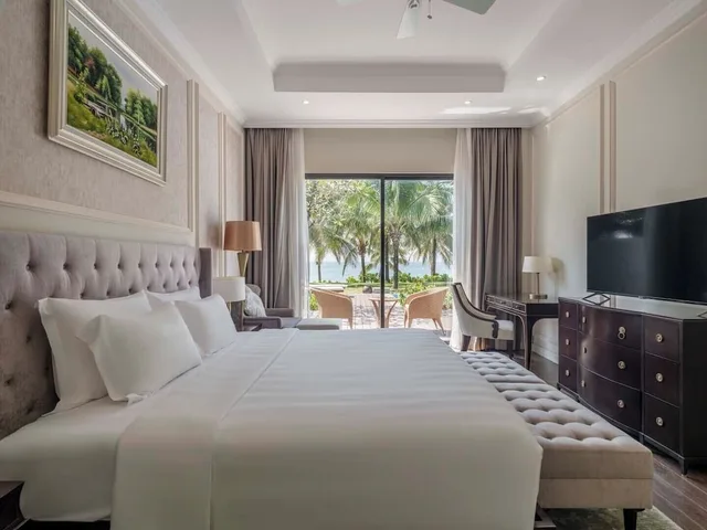 3 Bedrooms, Haven, Ocean, Villa, Twin Beds, 2 King Beds، Vinpearl Discovery Wonderworld Phu Quoc 4/10