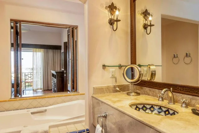 1 Bedroom, Suite, 2 Queen Beds, Ocean View, Balcony, Hacienda Del Mar Los Cabos Resort Villas And Golf 2/3
