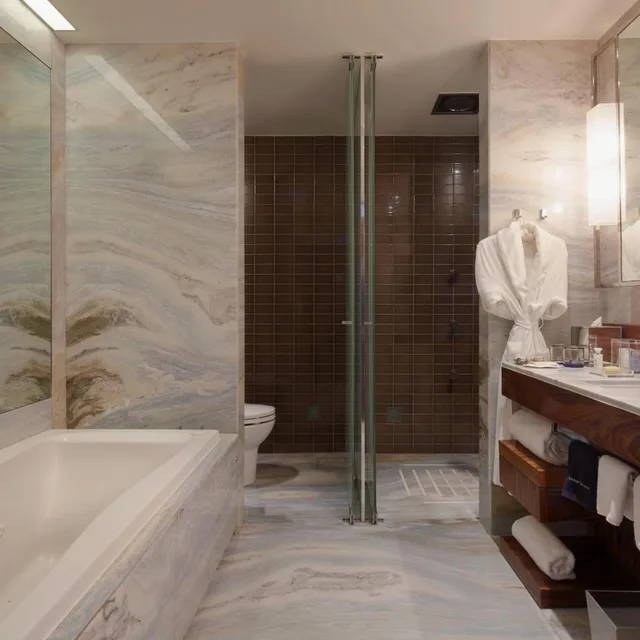 غرفة ديلوكس بسرير كينج، Las Alcobas A Luxury Collection Hotel Mexico City 5/5