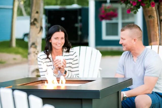 Royal Inn & Suites، كورنر بروك 5/50