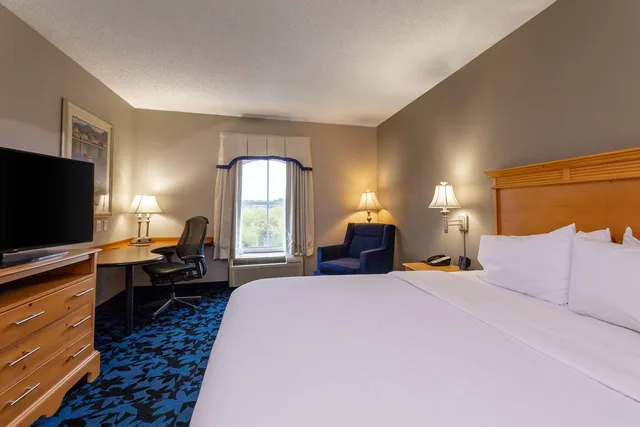 غرفة بسرير كينج، Hampton Inn Suites Jacksonville South St Johns Town Center Area 3/4