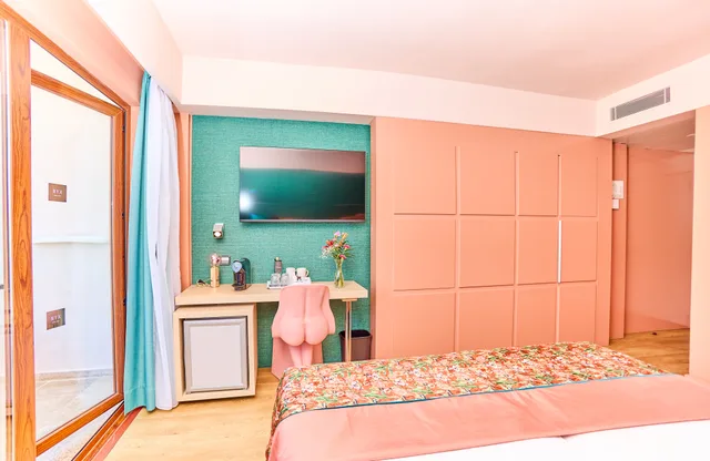 Comfort, Single, NYX Hotel Ibiza - Adults Only 5/8