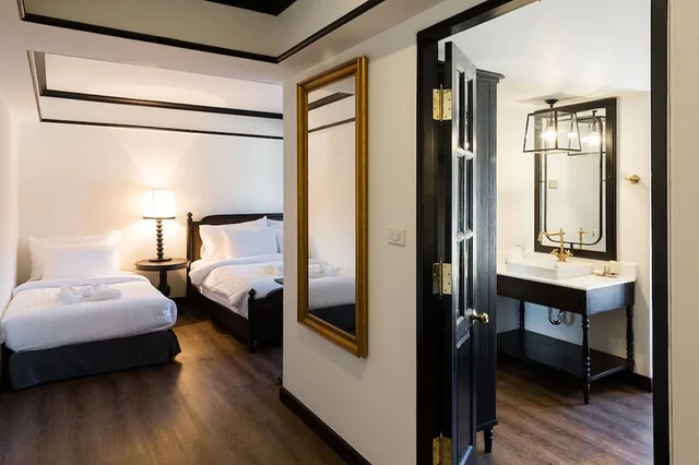 غرفة عائلية بسرير مزدوج وسرير فردي، Mora Boutique Hotel 2/3