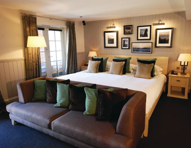 جناح سيغنتشر بسرير كينج، Hotel Du Vin & Bistro Poole 2/3