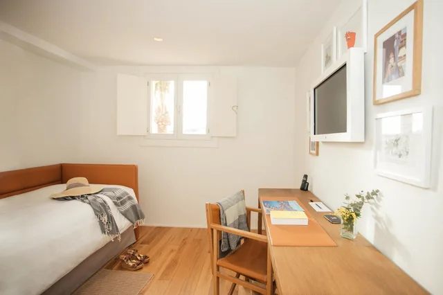 Room, Single, Faustino Gran (ex Can Faustino) 2/6
