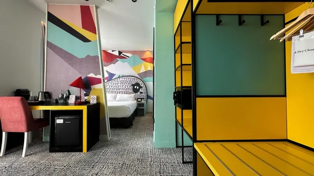 جناح بسرير كوين بشرفة، Ibis Styles Tbilisi Center 7/10