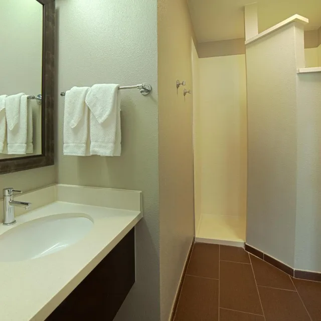 جناح بغرفتي نوم، Staybridge Suites Houston-Nasa/Clear Lake 8/10
