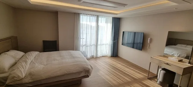 Premier, Family, Twin Beds, Sauna، Kumho Tongyeong Marina Resort 1/1