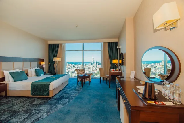 Twin Superior Sea View Room:، JRW Welmond Hotel & Casino Batumi 3/6