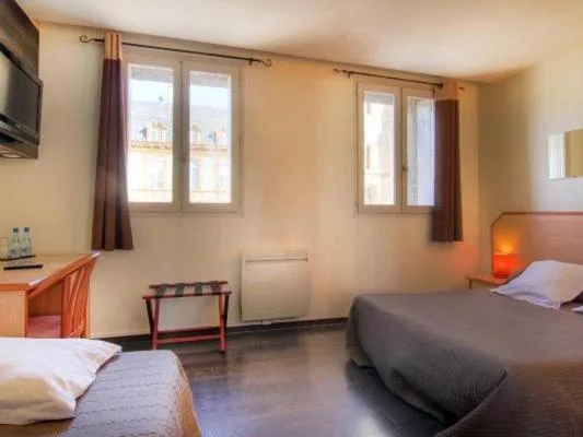 غرفة قياسية ثلاثية، Hotel Le Drakkar 1/4