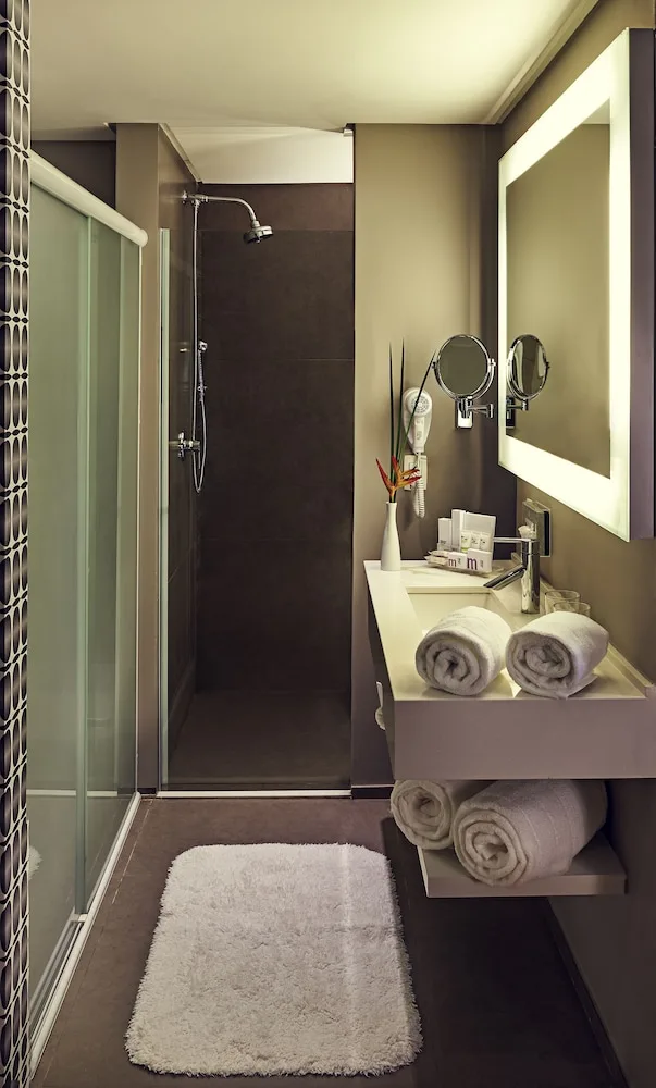جناح تنفيذي بسرير كينج مع أريكة، Grand Mercure Brasilia Eixo Monumental 10/10